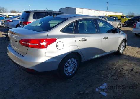 2017 Ford Focus S from USA, damaged, VIN 1FADP3E20HL243445